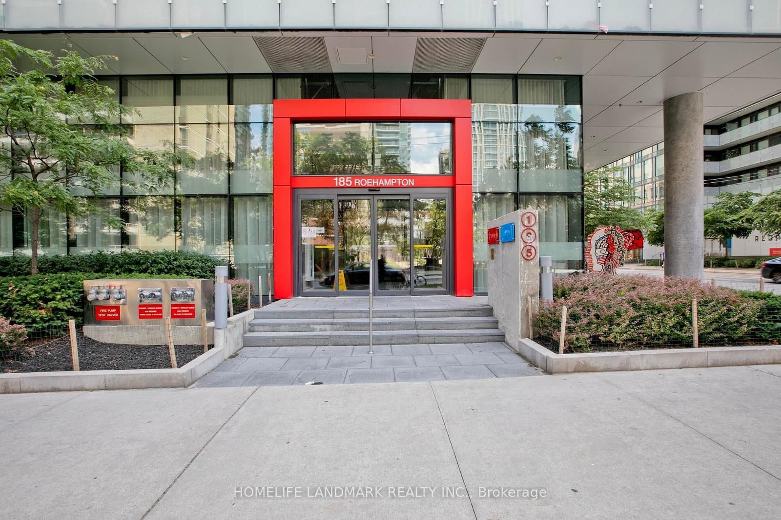 185 ROEHAMPTON AVE in Toronto - Property View