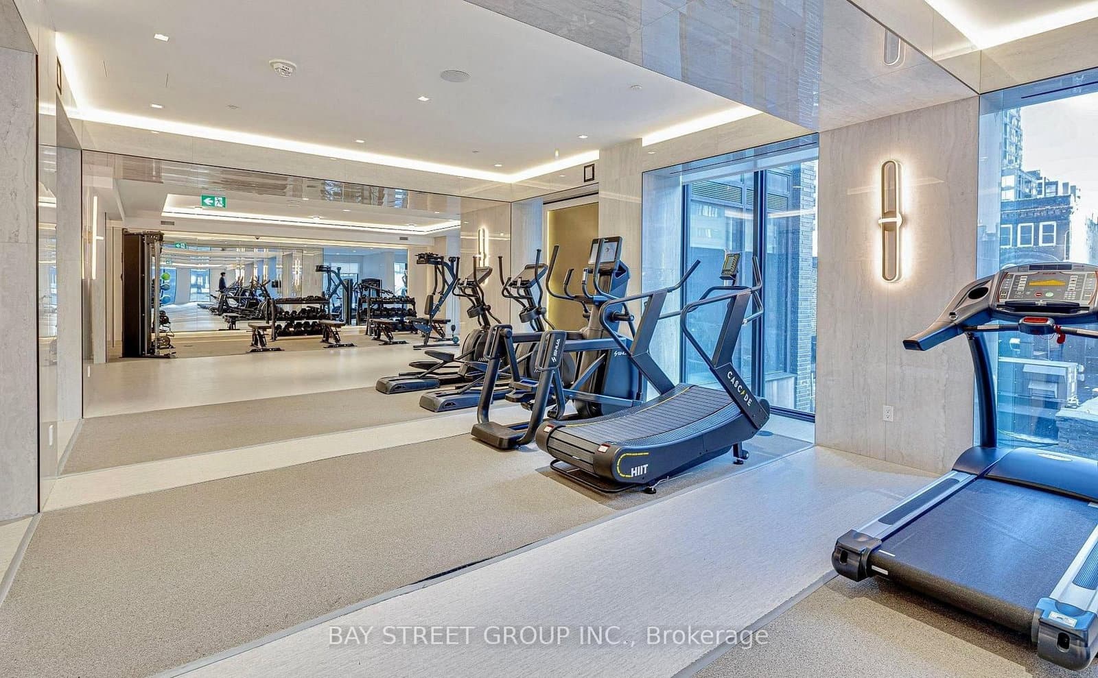8 W WELLESLEY ST in Toronto - Property View