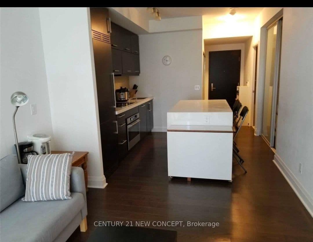 1080 BAY ST in Toronto - Property View