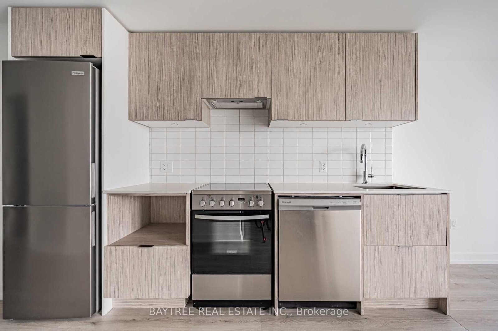 395 E BLOOR ST in Toronto - Property View