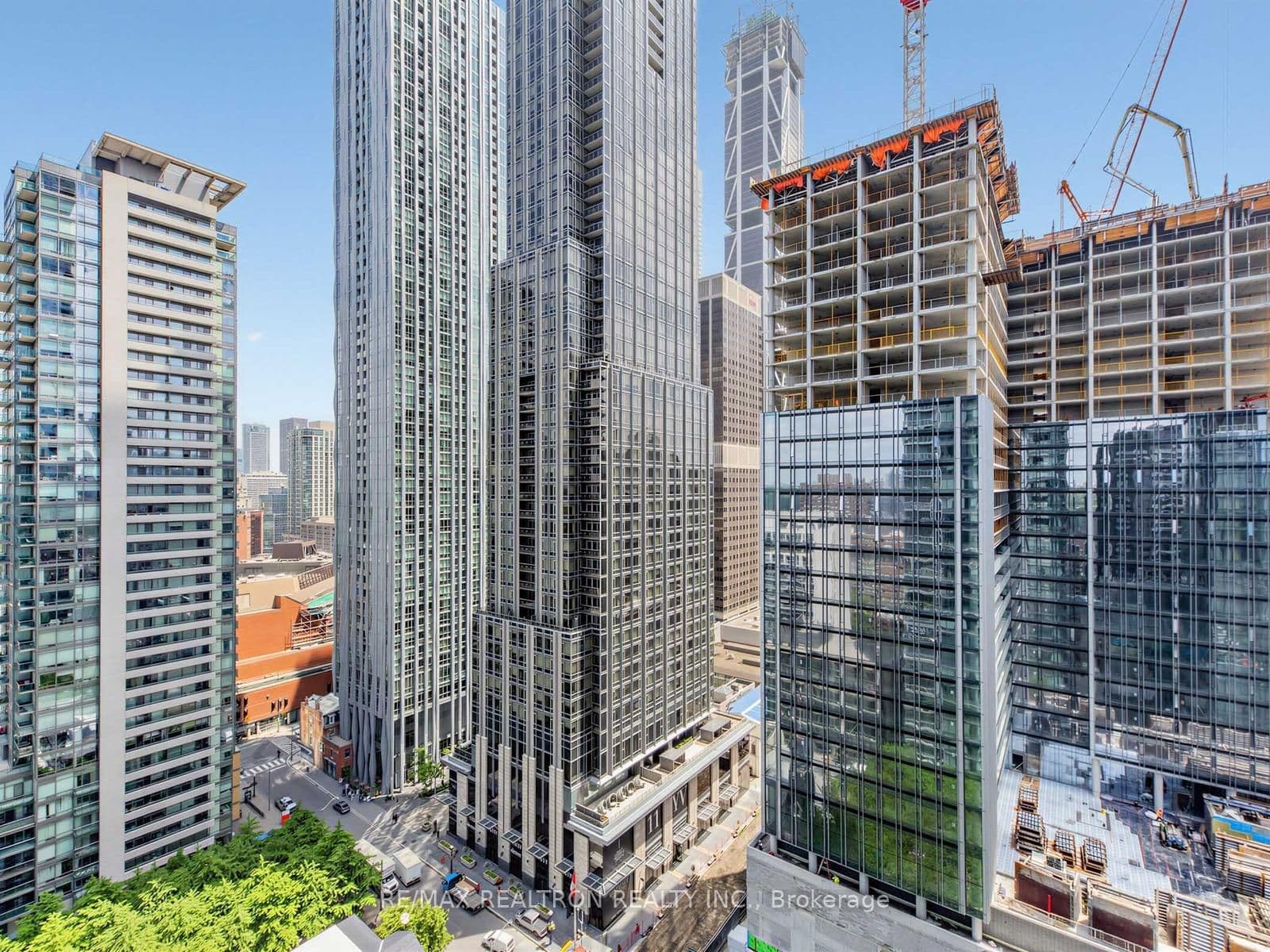 55 SCOLLARD ST in Toronto - Property View