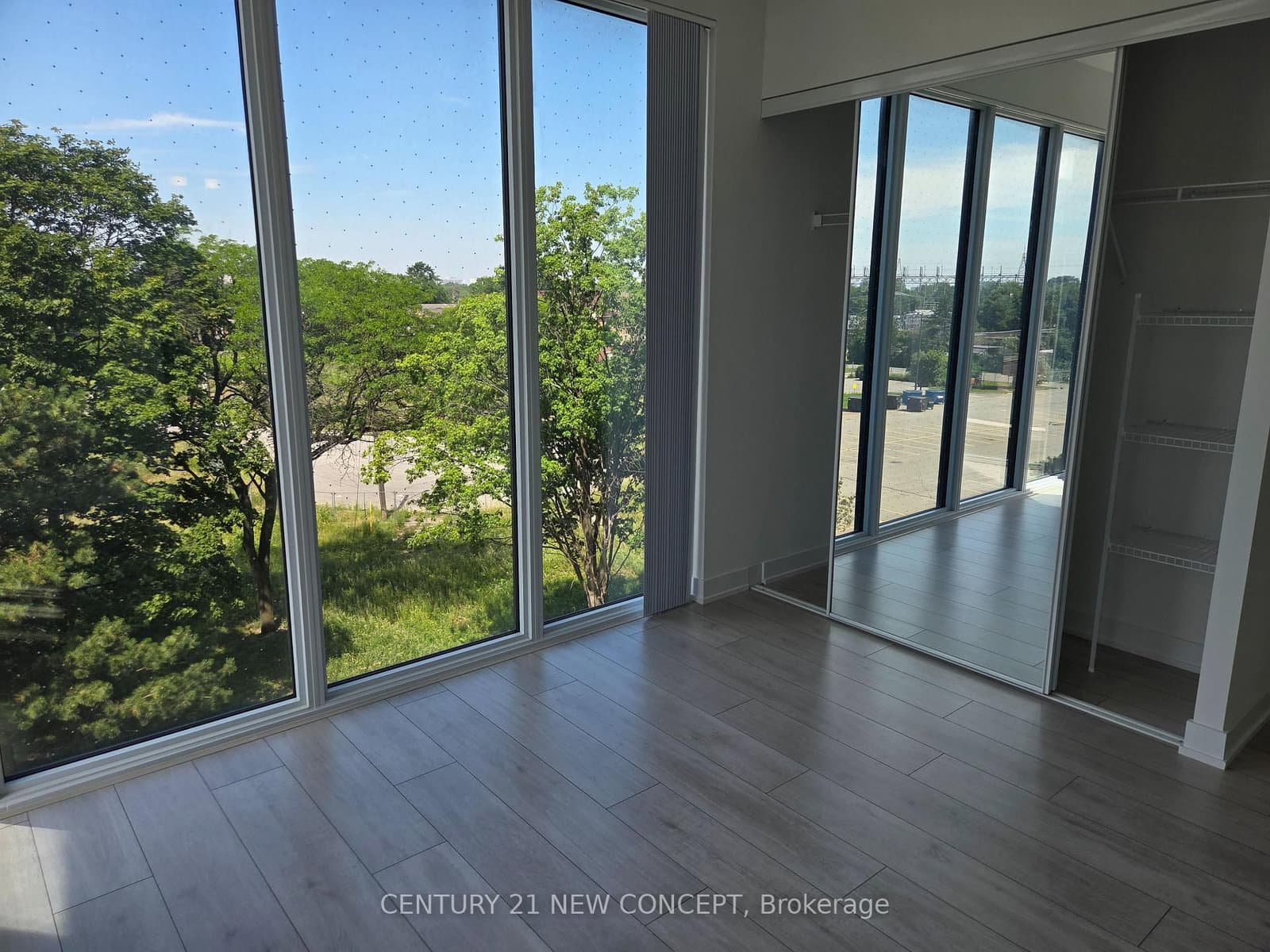 5858 YONGE ST in Toronto - Property View