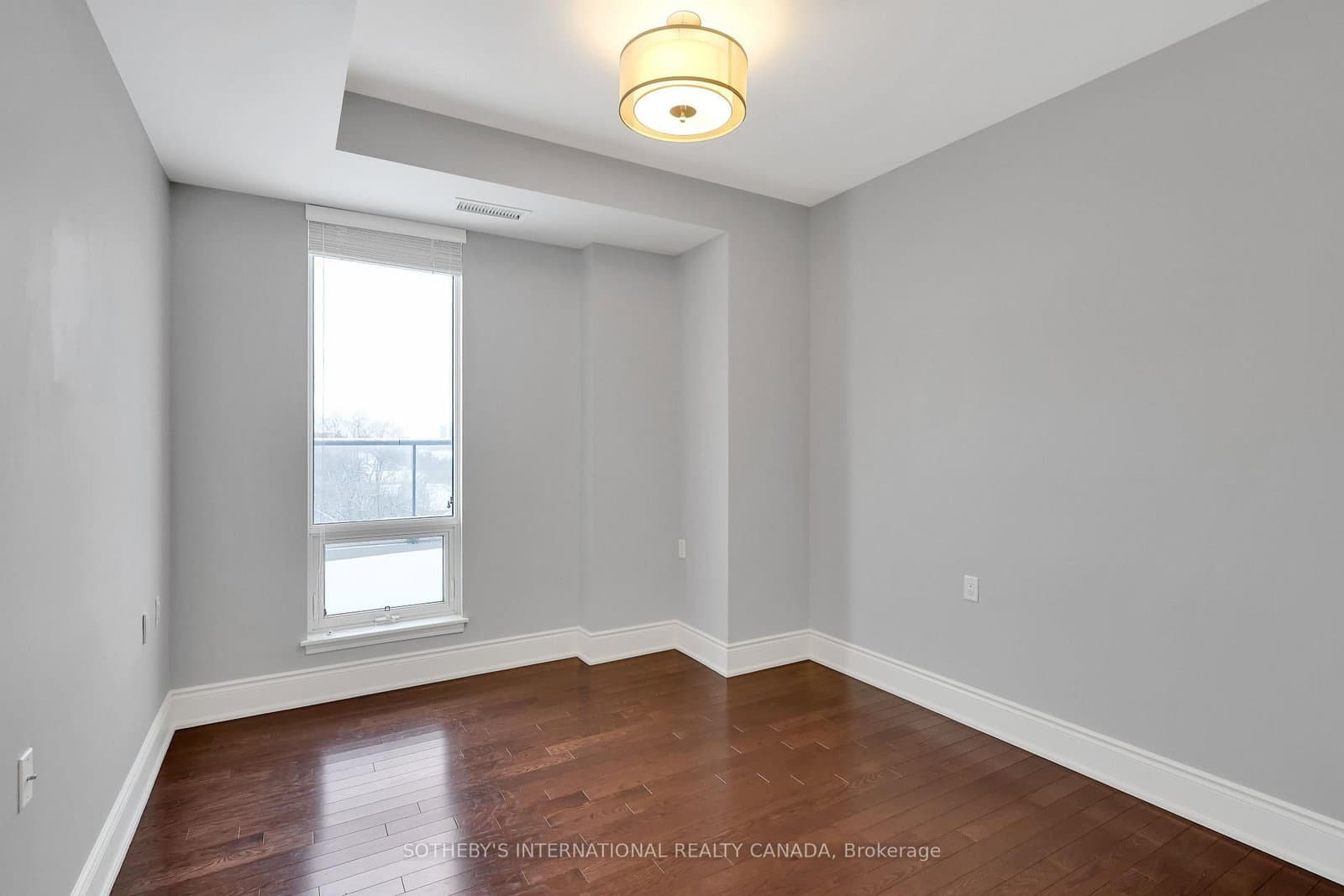 1717 AVENUE RD in Toronto