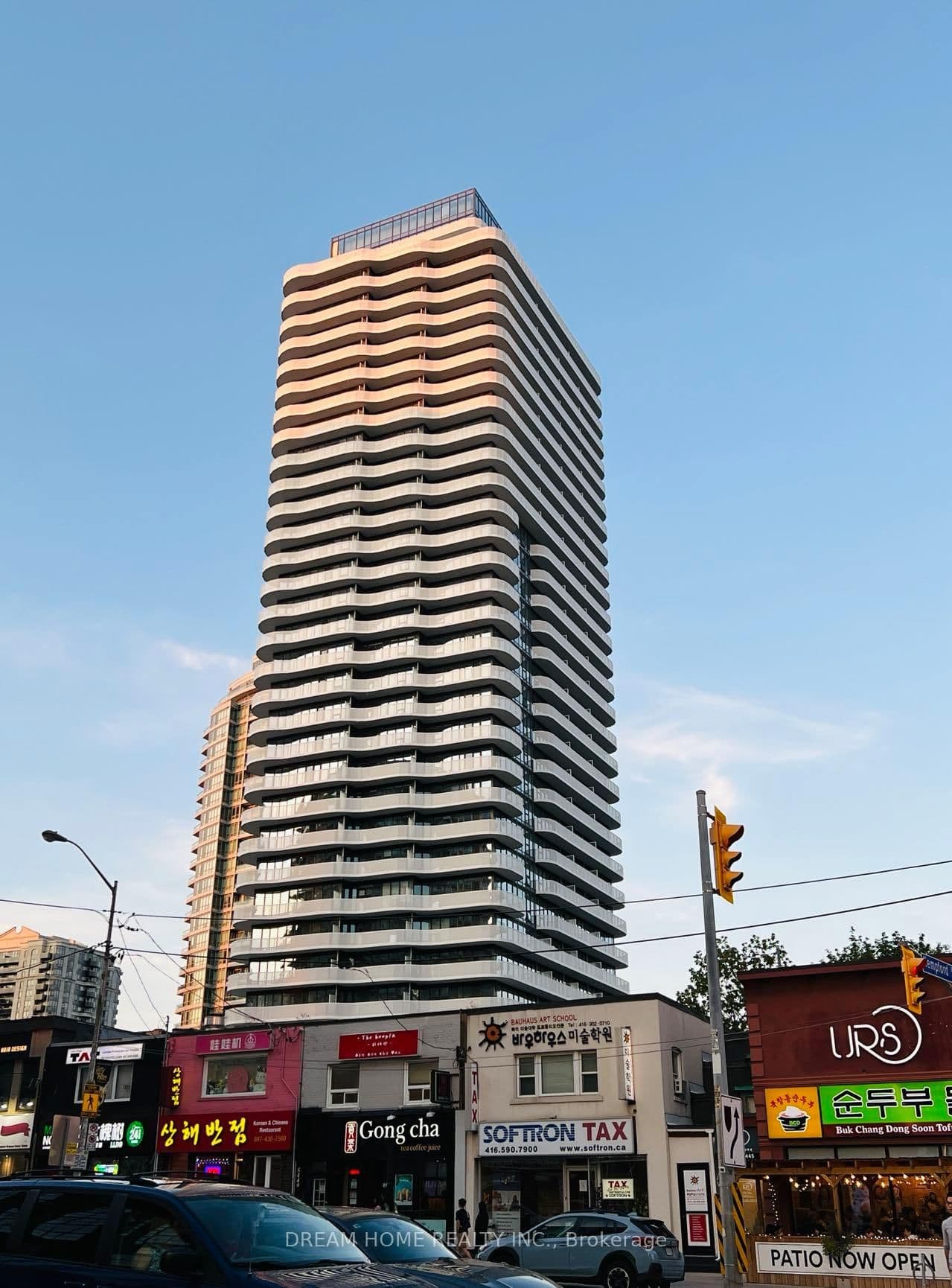15 HOLMES AVE in Toronto - Property View