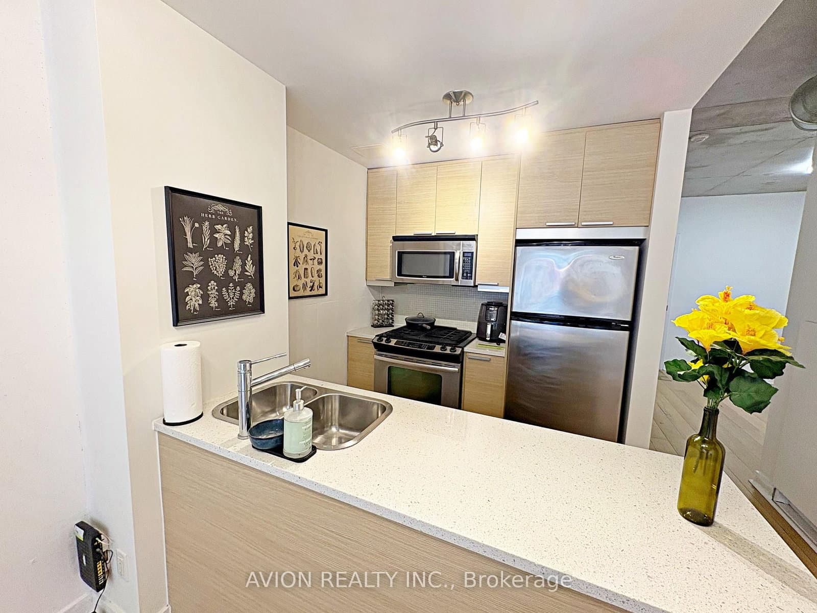 138 PRINCESS ST in Toronto - Property View