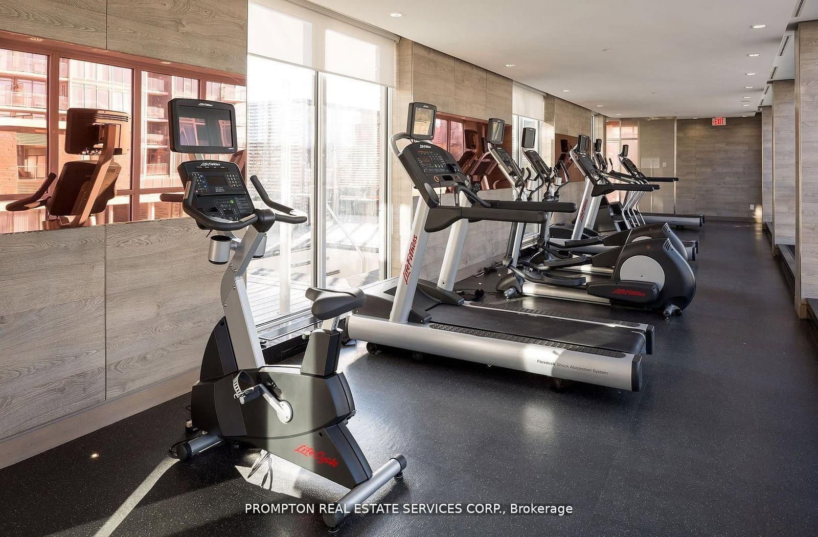 121 MCMAHON DR in Toronto