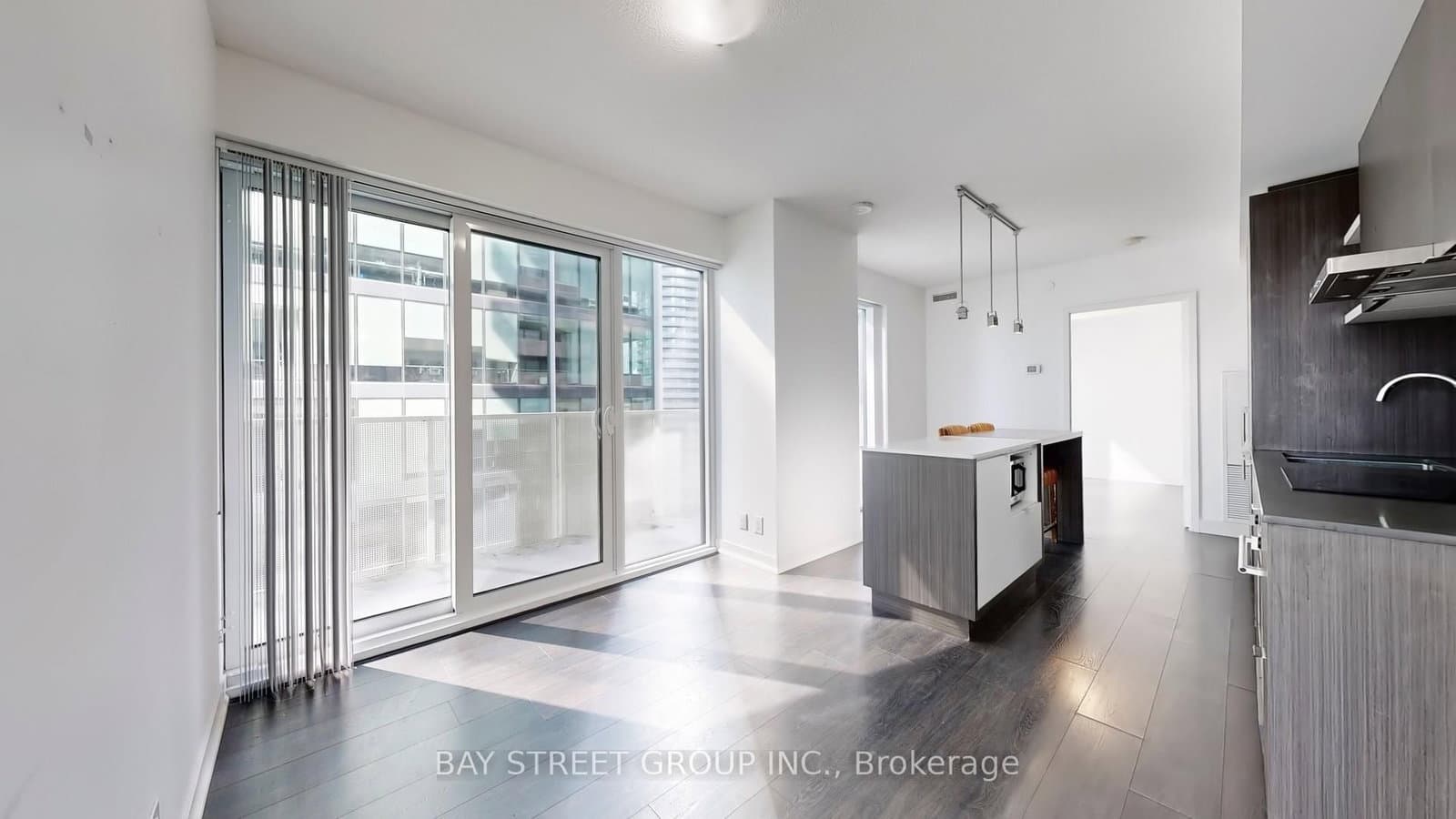 100 HARBOUR ST in Toronto - Property View