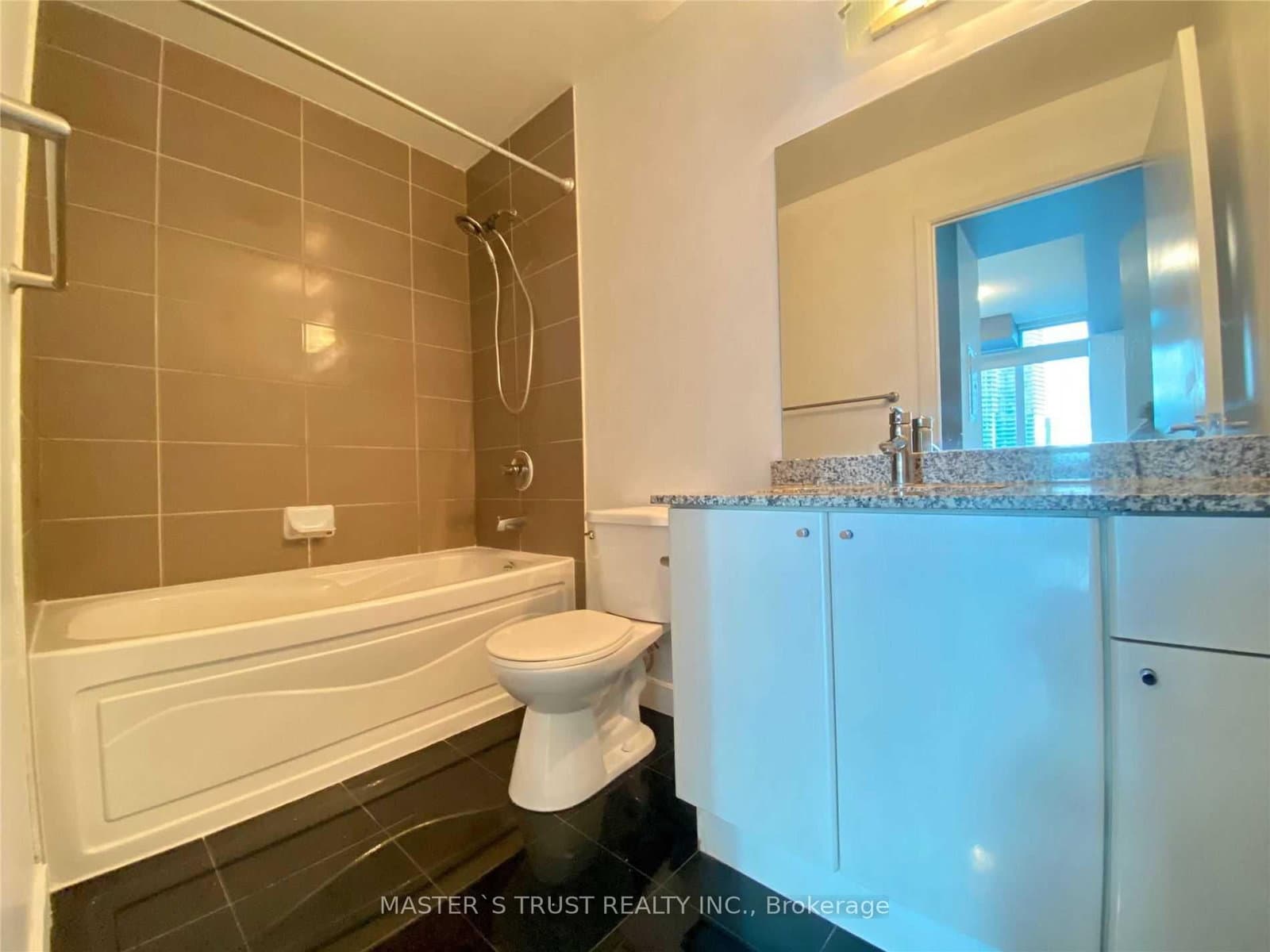18 HARBOUR ST in Toronto - Property View