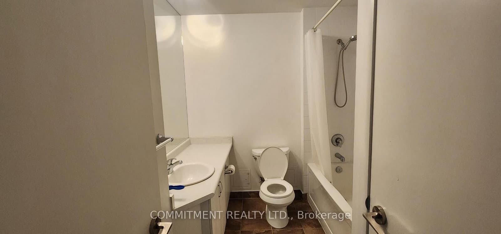 215 FORT YORK BLVD in Toronto - Property View