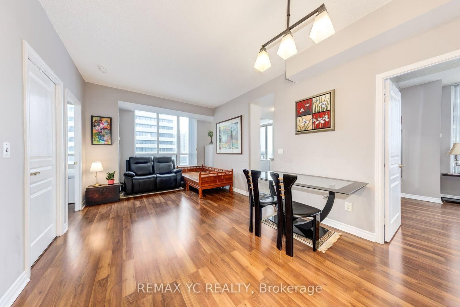 28 BYNG AVE in Toronto - Property View