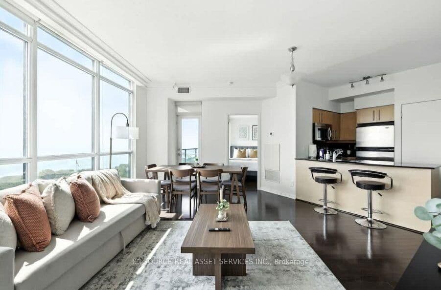 219 FORT YORK BLVD in Toronto - Property View