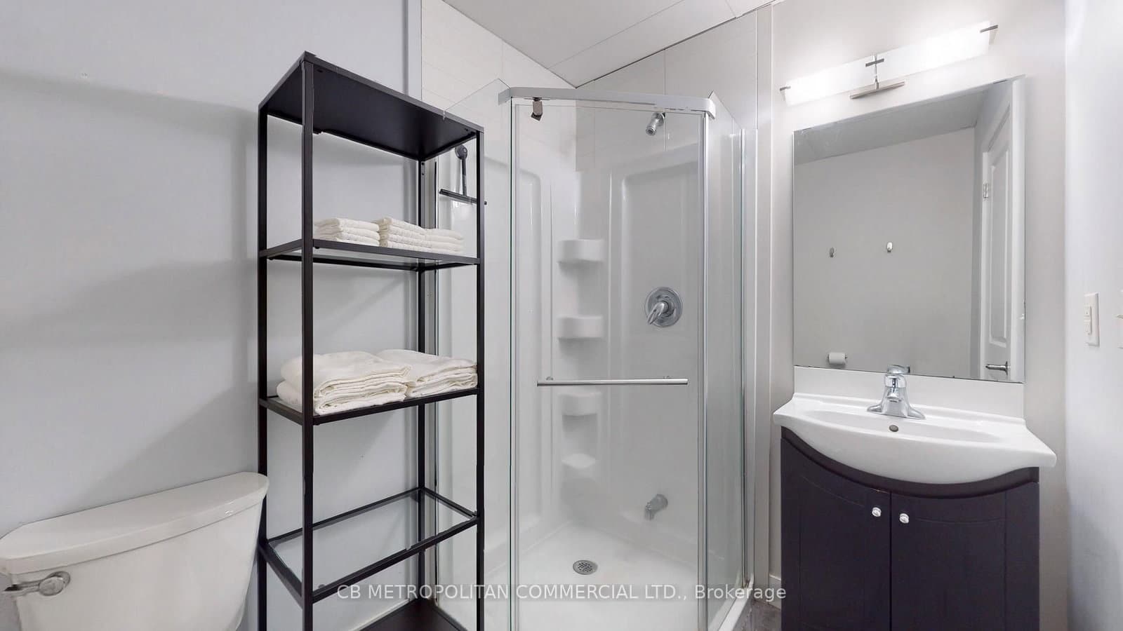 335 COLLEGE ST in Toronto - Property View