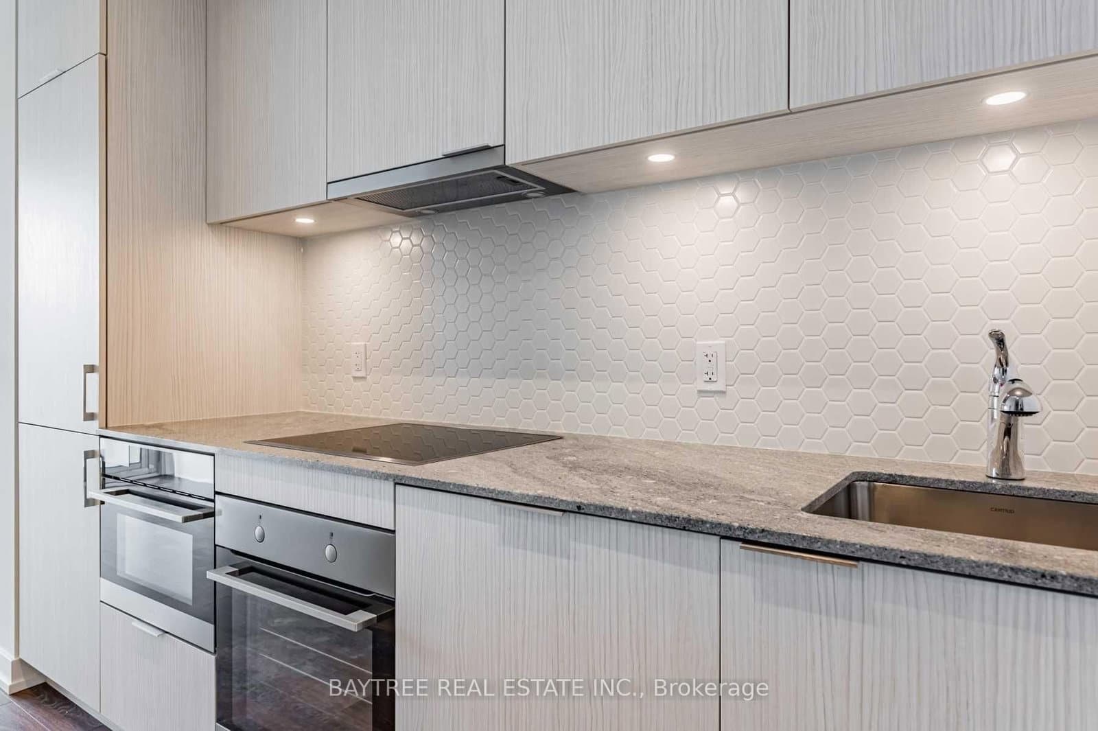 158 E FRONT ST in Toronto - Property View