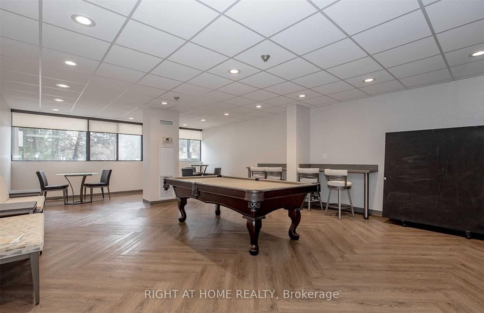 133 TORRESDALE AVE in Toronto