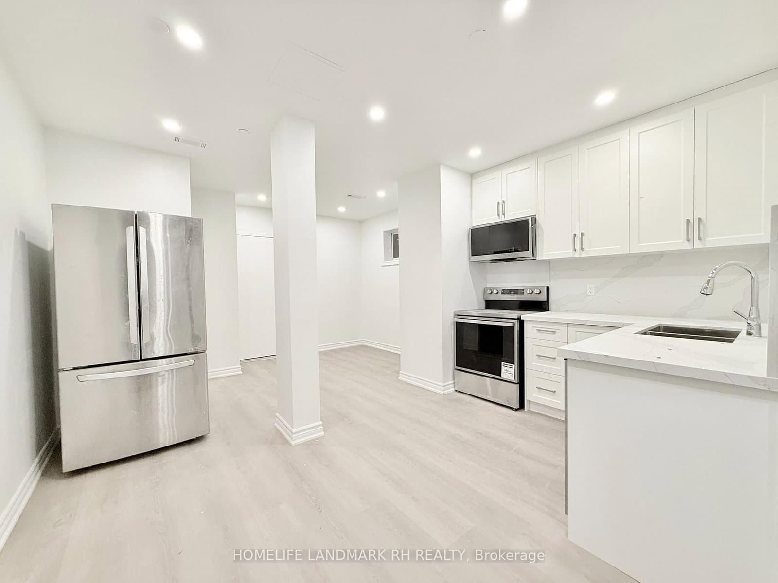 414 W DUNDAS ST in Toronto