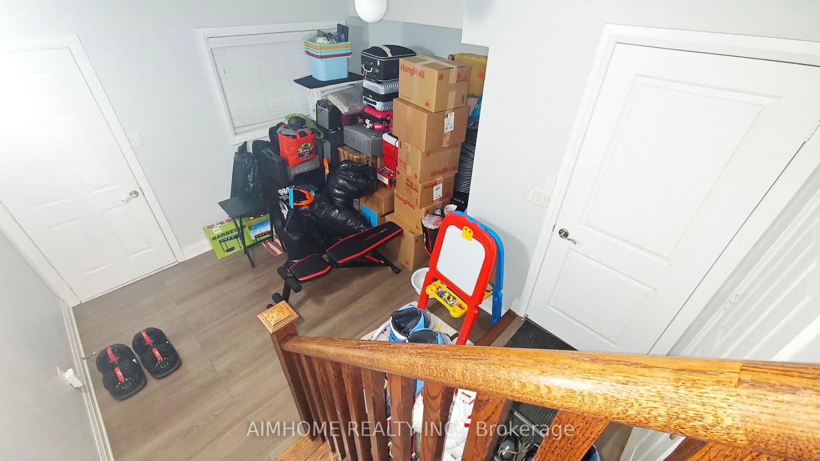 40 RAFFEIX LN in Toronto