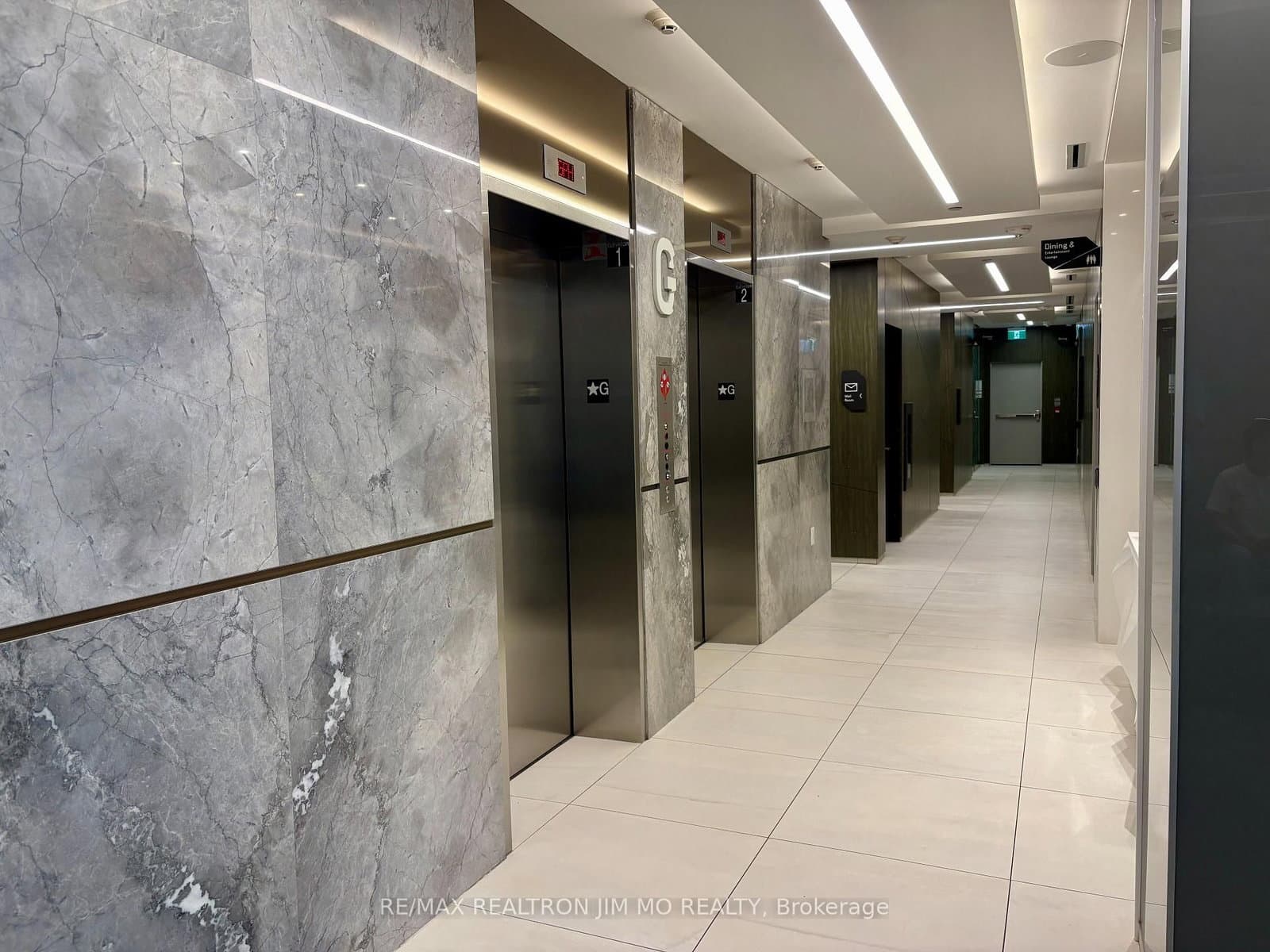 50 MCCAUL ST in Toronto