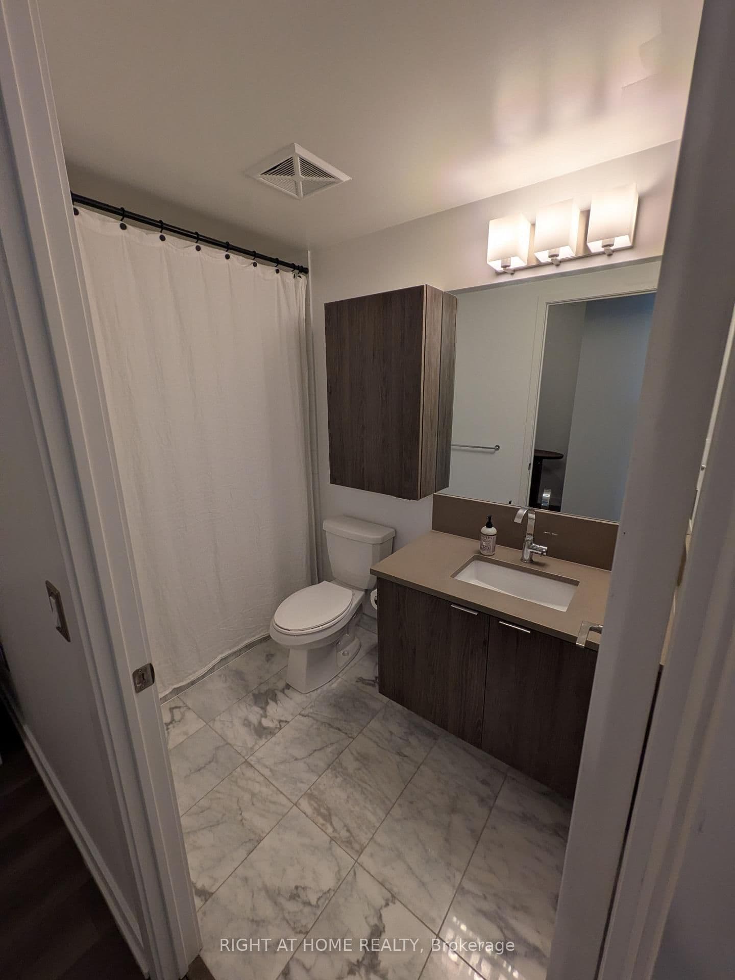 38 IANNUZZI ST in Toronto