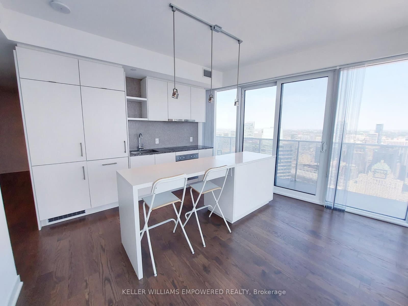 88 HARBOUR ST in Toronto