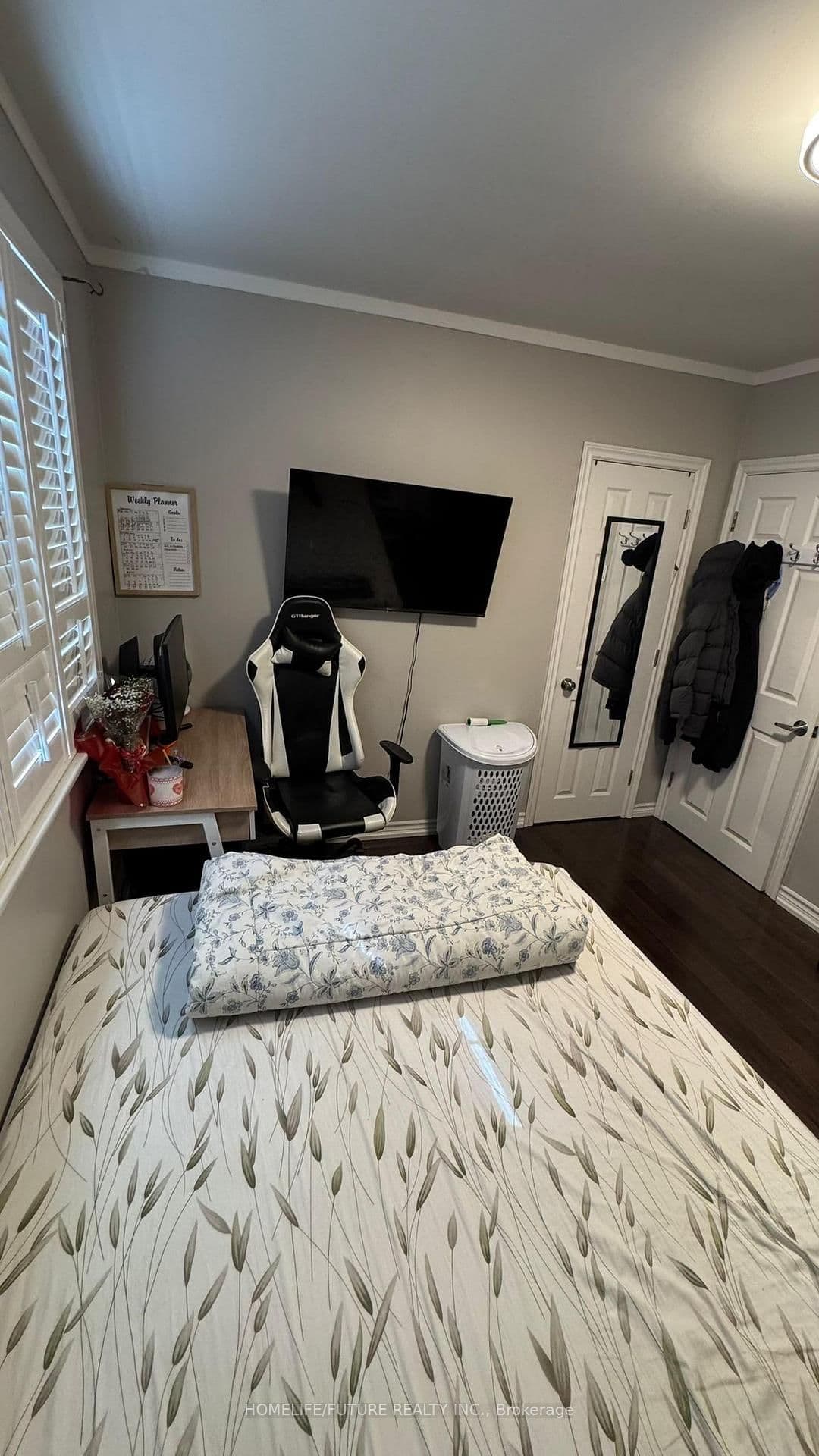 70 SOPHIA DR in Toronto - Property View