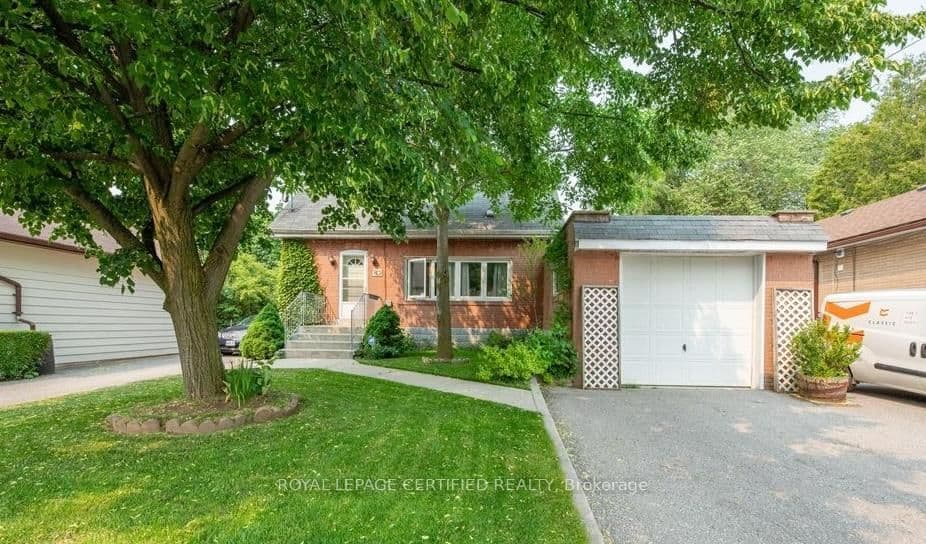 80 VANBRUGH AVE in Toronto - Property View