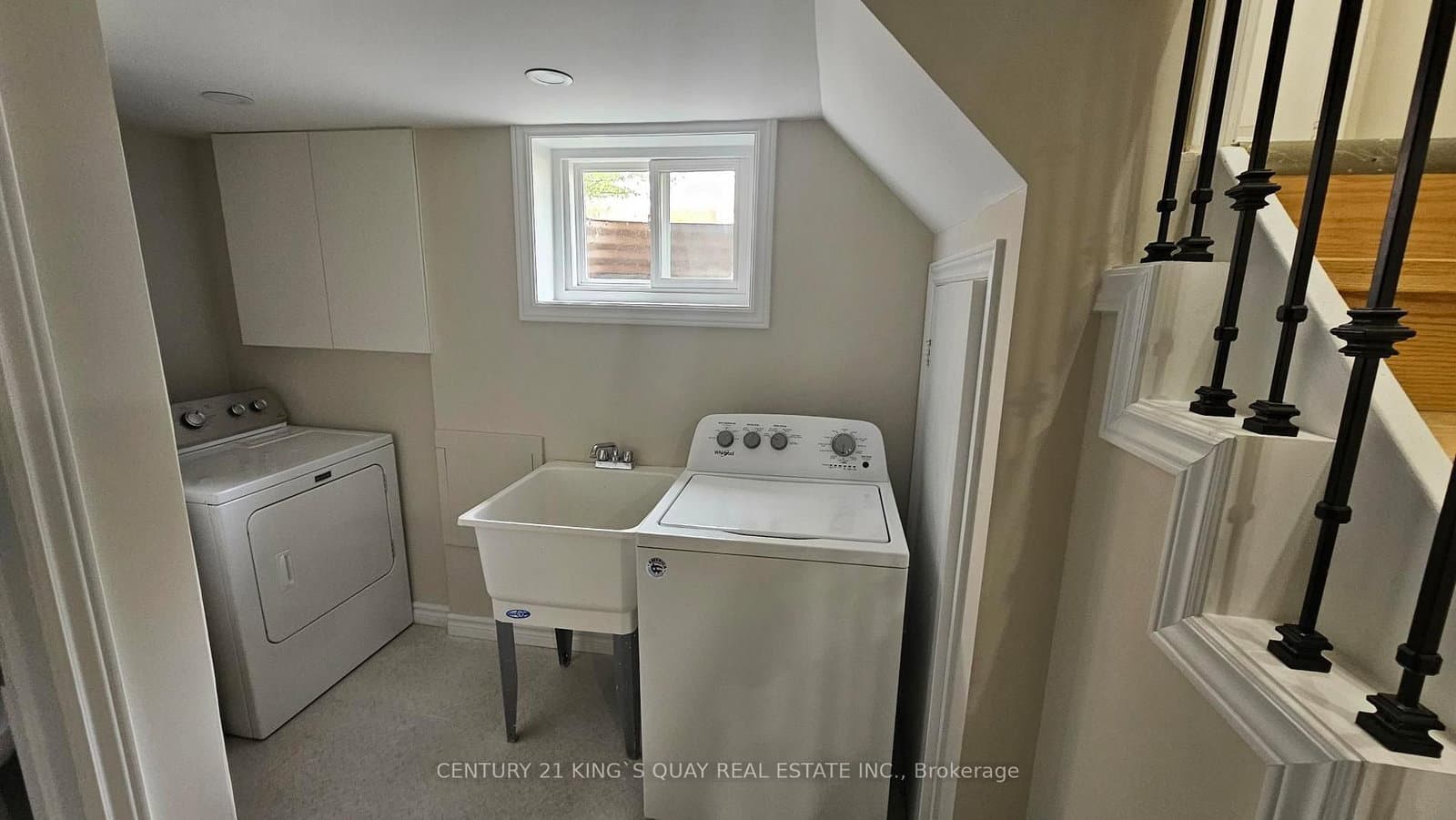498 S WILSON RD in Oshawa
