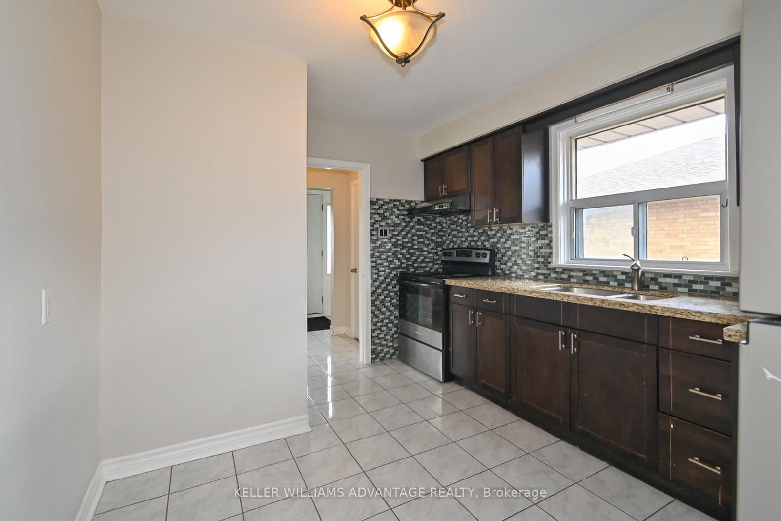 88 WEXFORD BLVD in Toronto - Property View