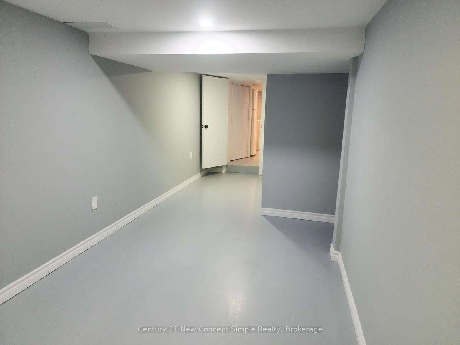 201 N HARMONY RD in Oshawa - Property View