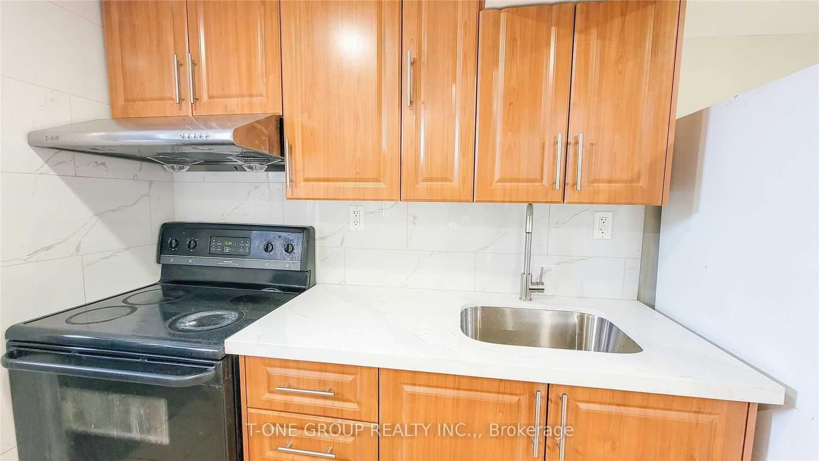 97 BRIARSCROSS BLVD in Toronto - Property View