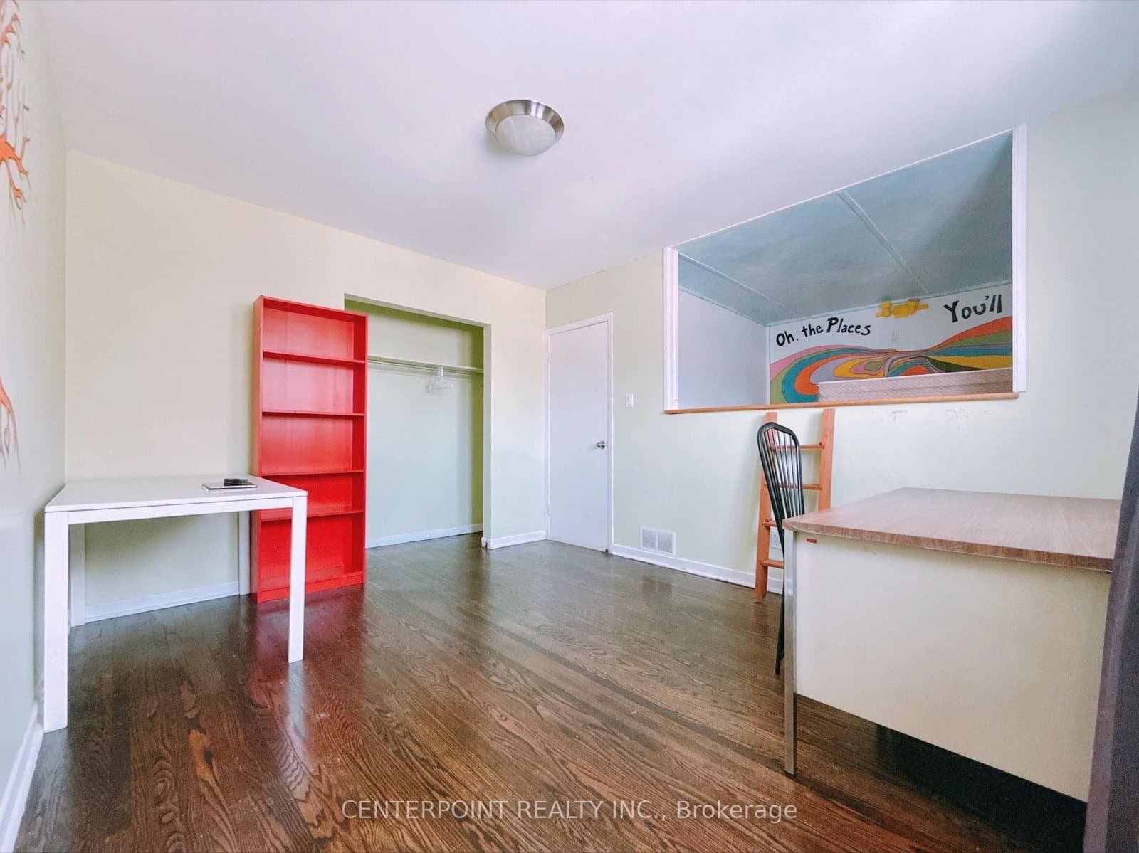 9 OAKMEADOW BLVD in Toronto - Property View