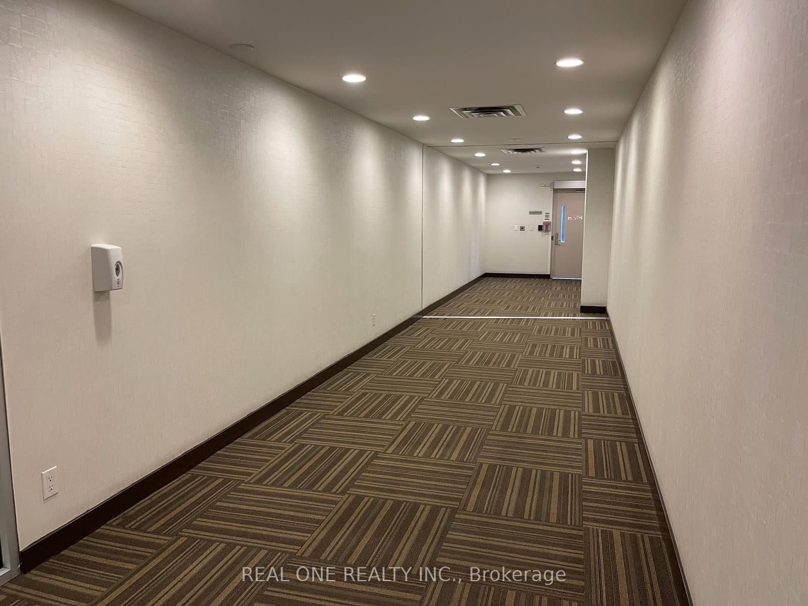 181 VILLAGE GREEN SQUARE in Toronto - Property View