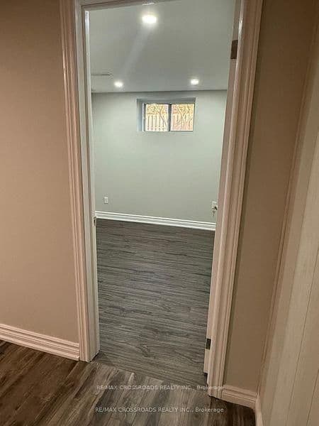 113 CONFEDERATION DR in Toronto - Property View
