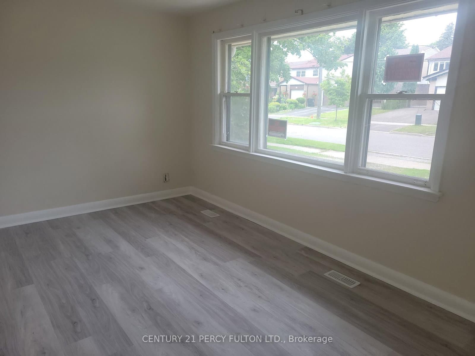 71 GRACE ST in Toronto - Property View