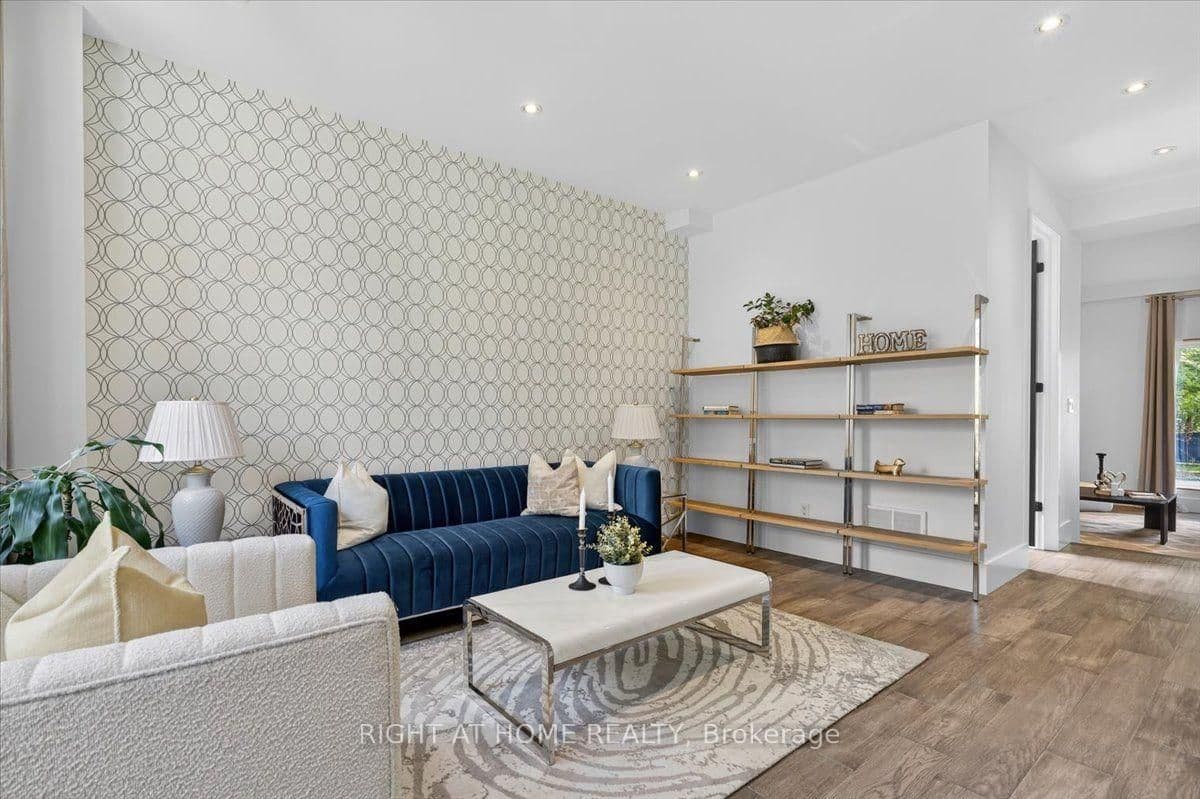 64 LARWOOD BLVD in Toronto