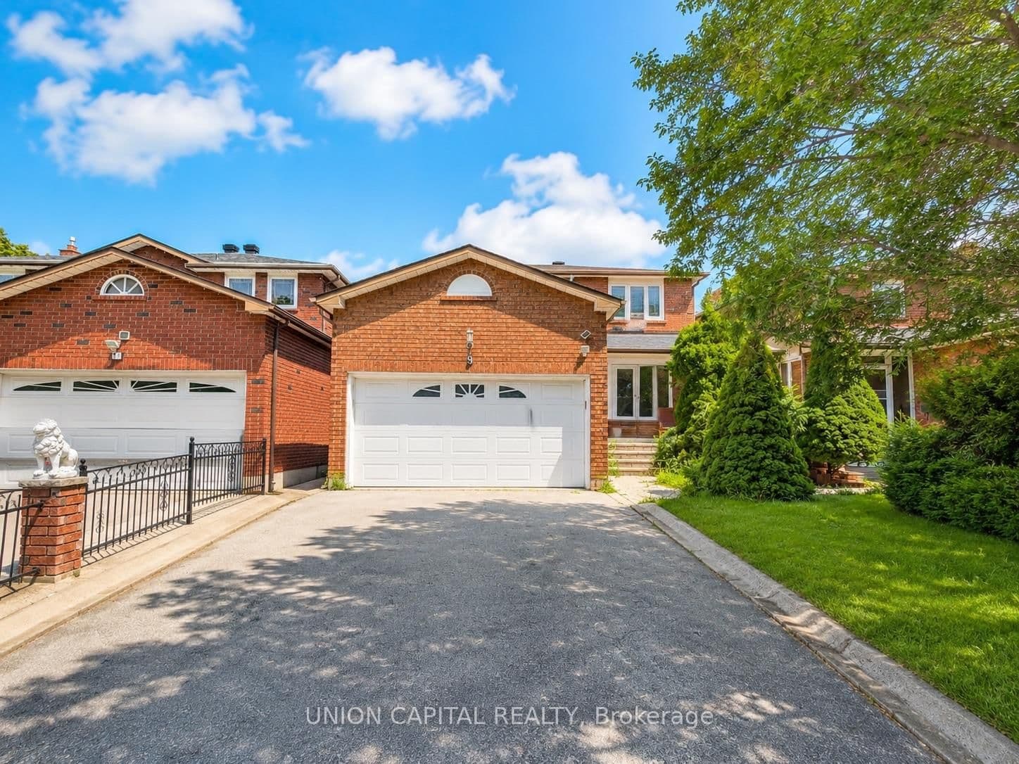 9 SUNBIRD CRES in Toronto