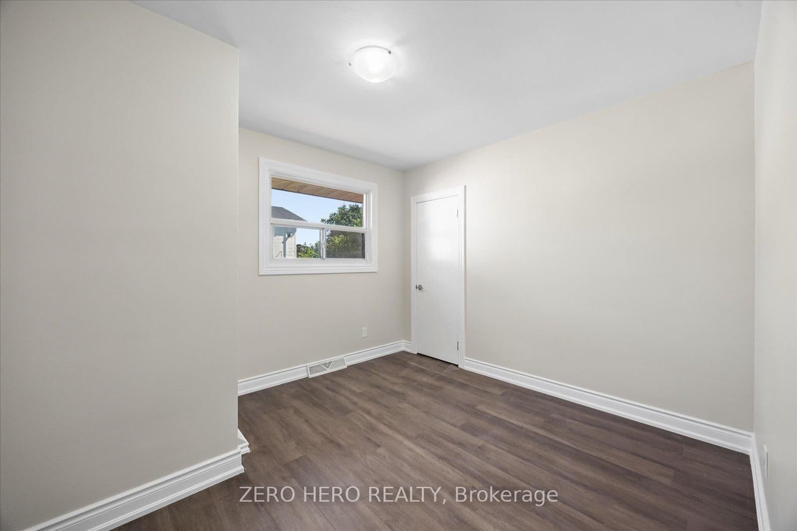 49 ROSEHILL BLVD in Oshawa - Property View