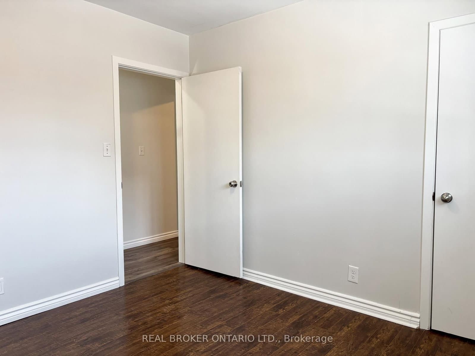 327 DOVER ST in Oshawa - Property View