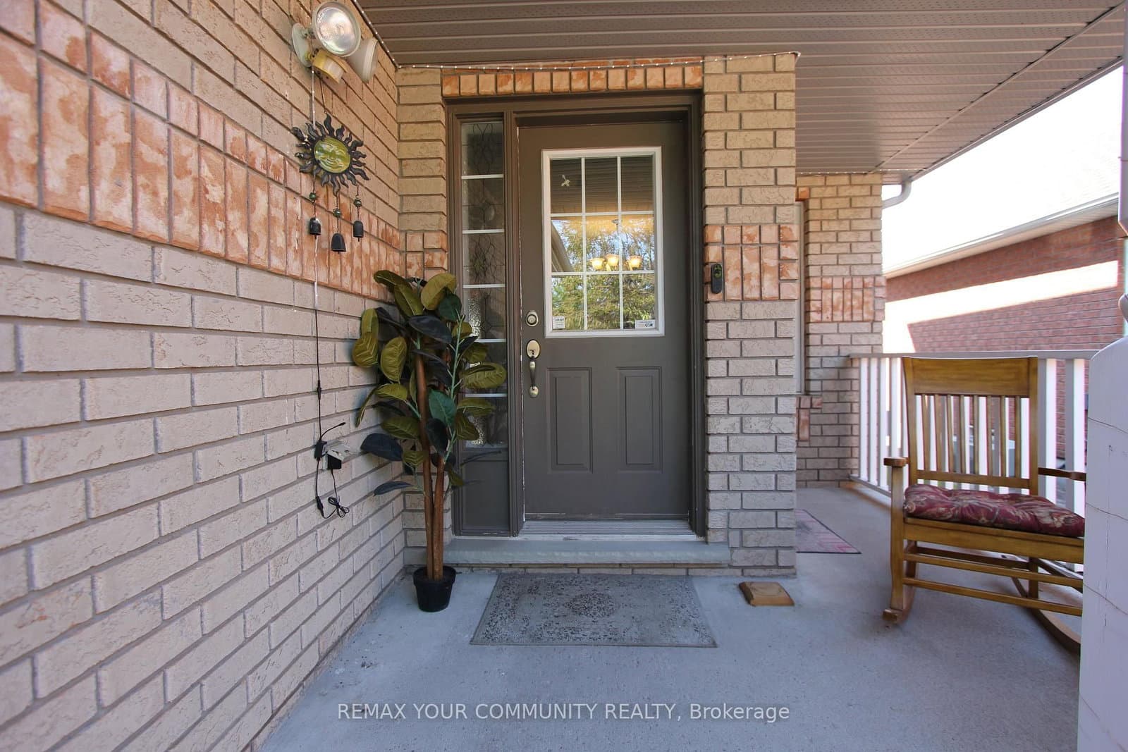 47 RINALDO RD in Georgina - Property View