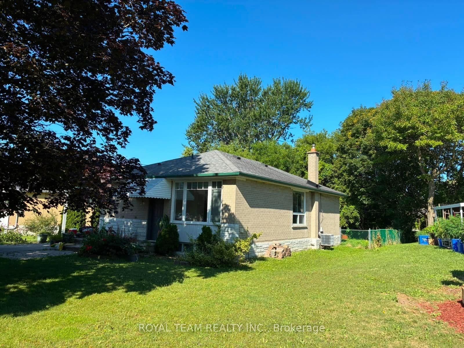 36 CHILD DR in Aurora - Property View