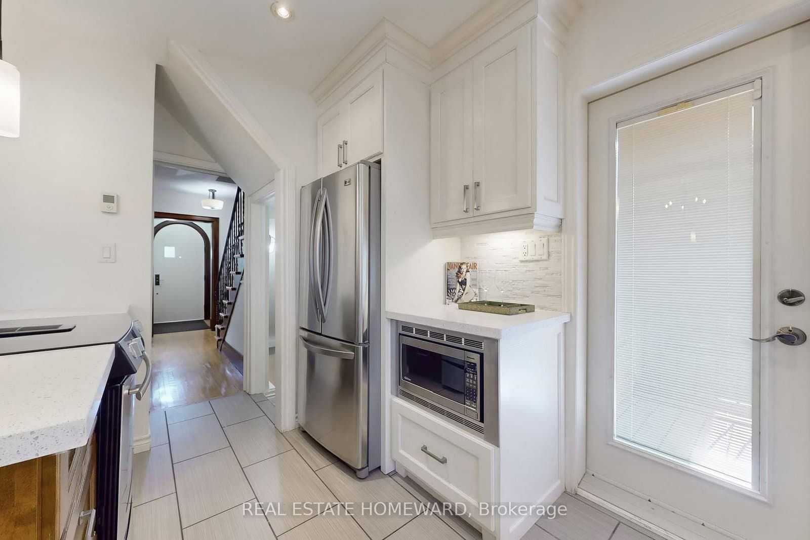 250 S GRENVIEW BLVD in Toronto - Property View