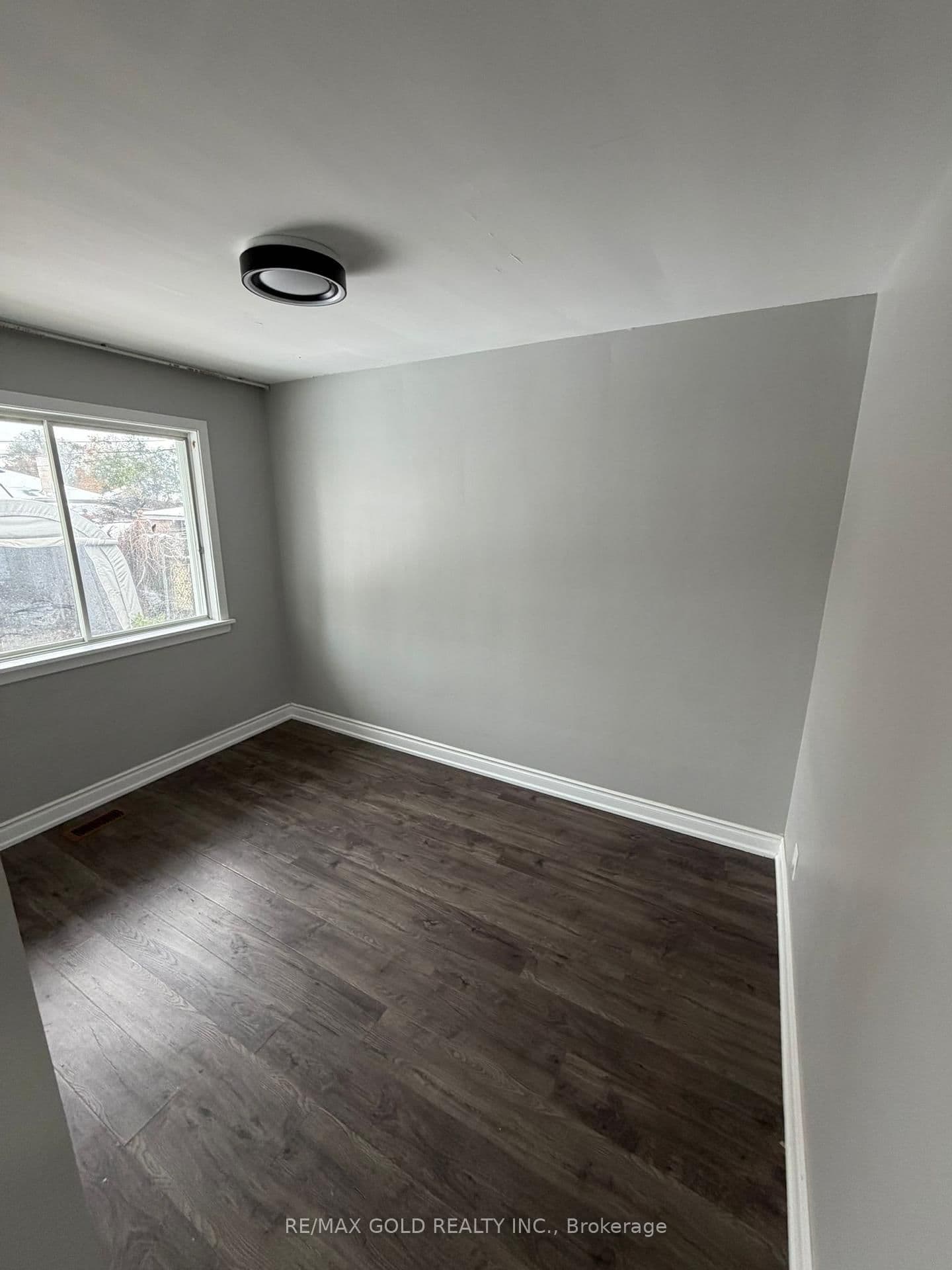 26 MONCRIEFF DR in Toronto - Property View