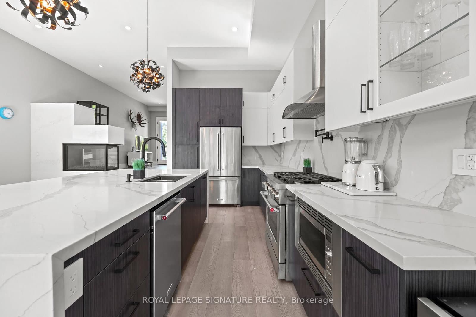 425B VALERMO DR in Toronto - Property View