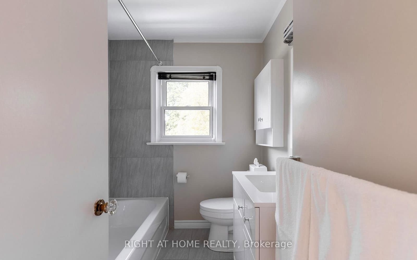 15 BURNELM DR in Toronto - Property View