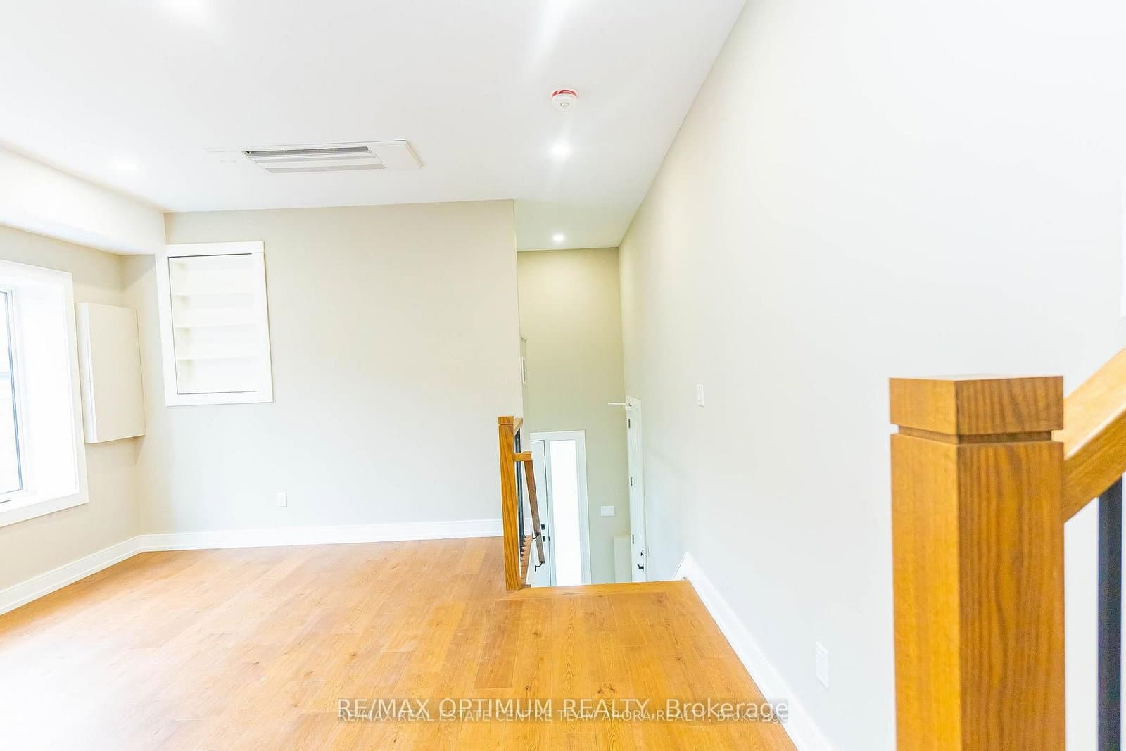 4027 W BLOOR ST in Toronto - Property View