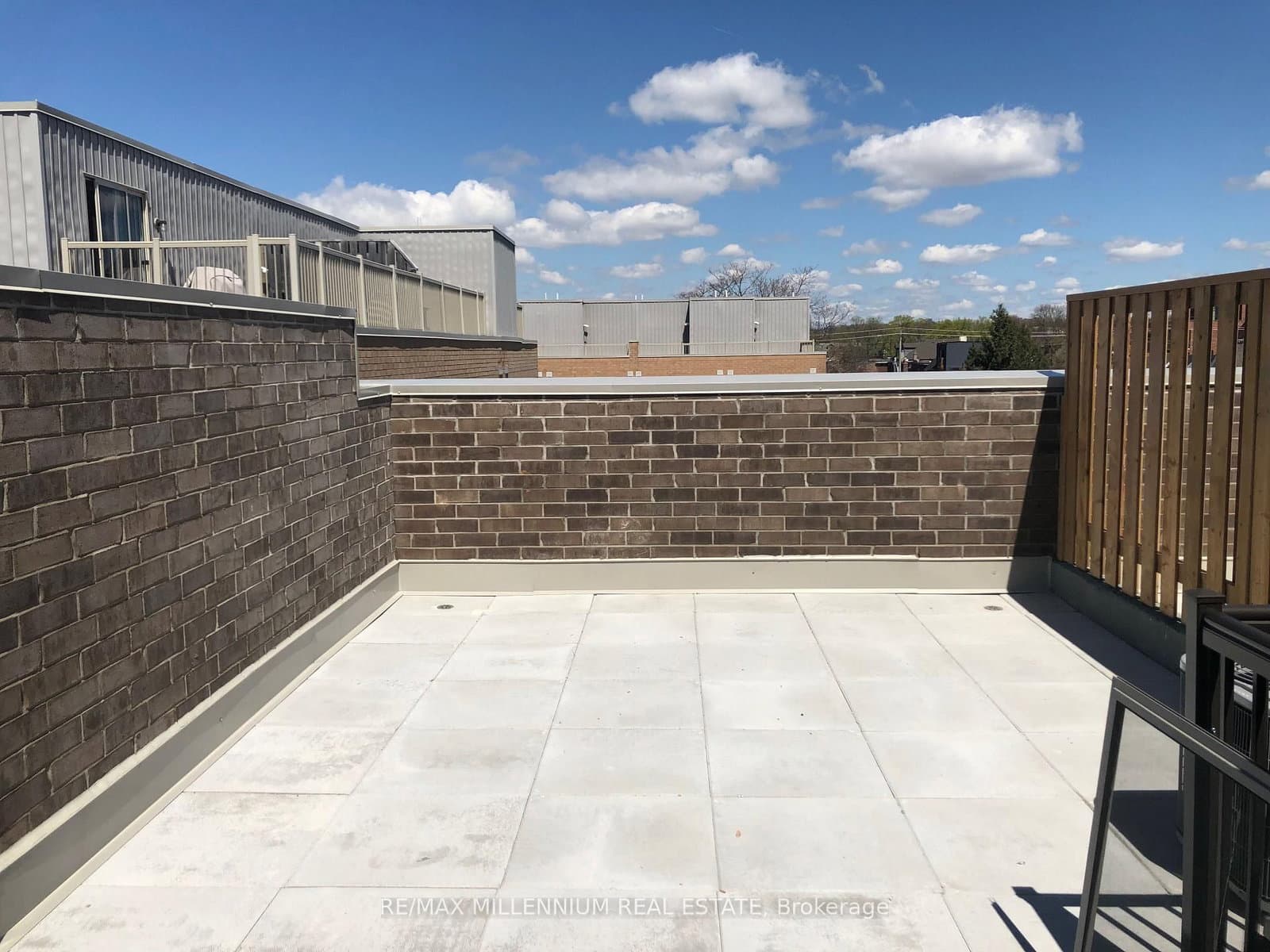3 ELSIE LN in Toronto - Property View