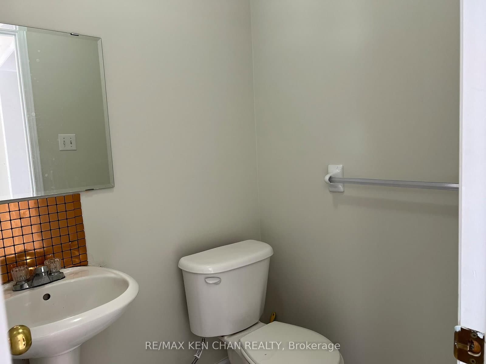 47 VIA TORRE DR in Toronto - Property View