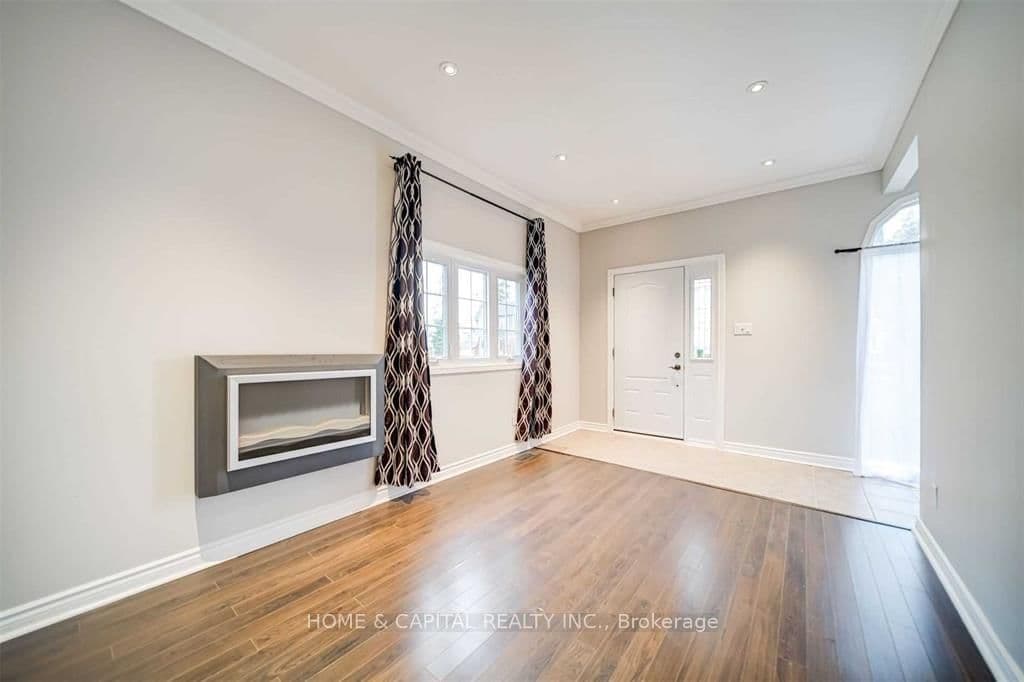 11 TWENTY FIFTH ST in Toronto - Property View