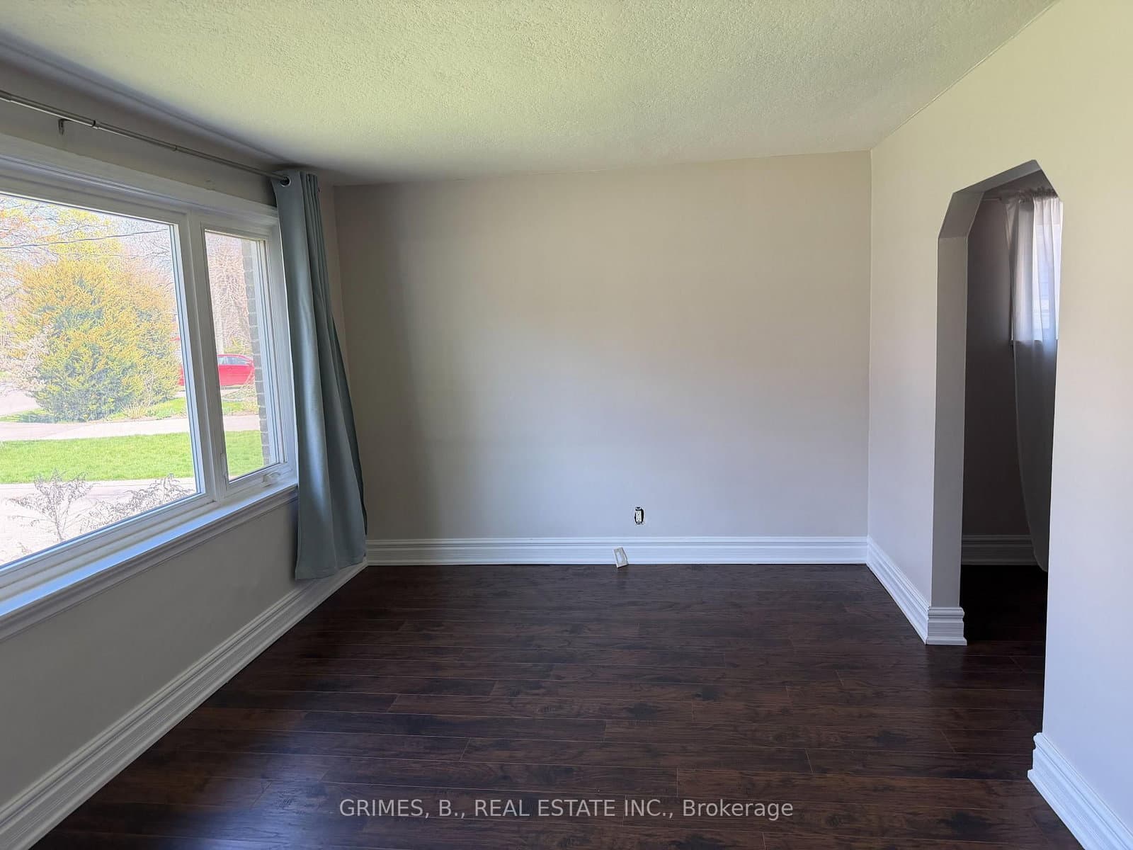 35 S ENFIELD AVE in Toronto - Property View