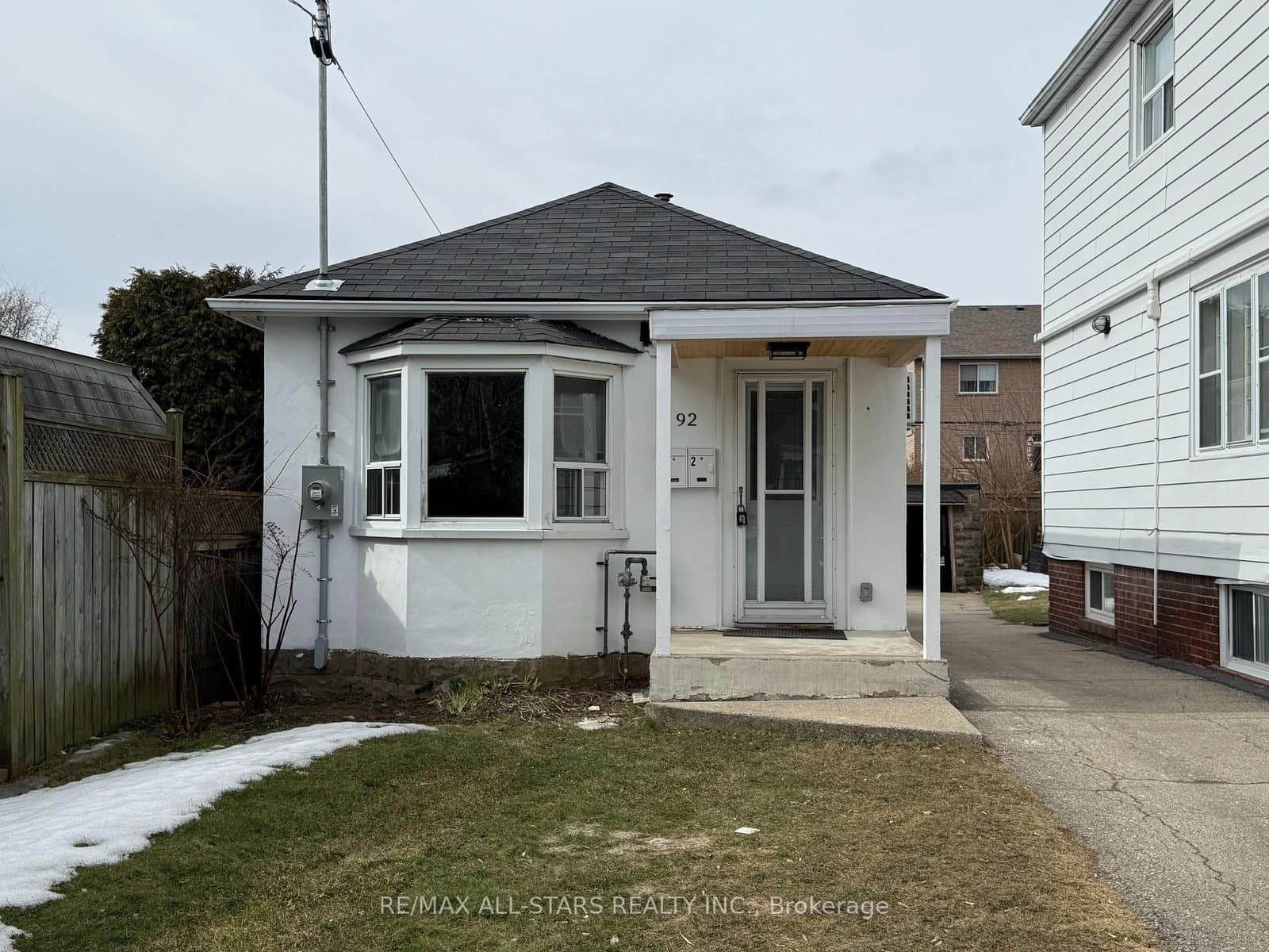92 THIRTY NINTH ST in Toronto - Property View
