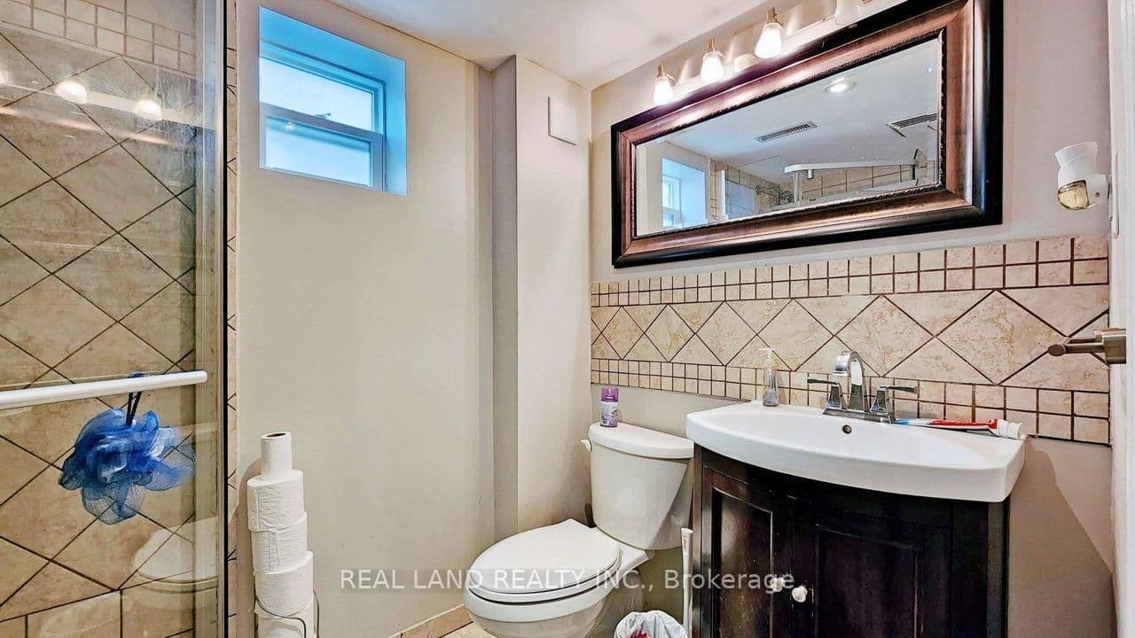 26 GLAMIS AVE in Toronto - Property View